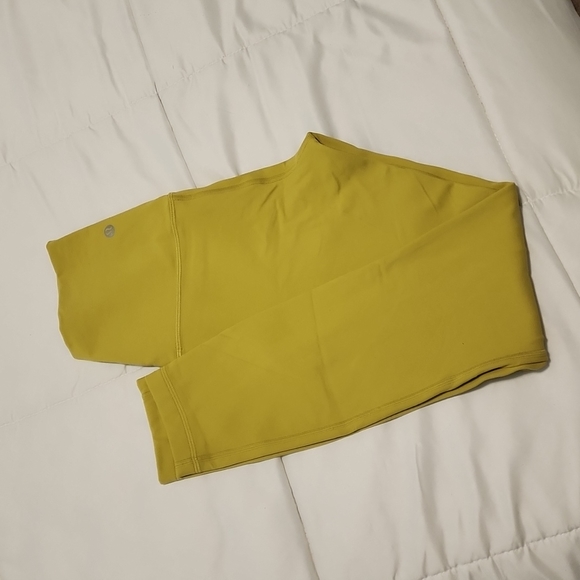 Lululemon Align HR - Picture 4 of 5